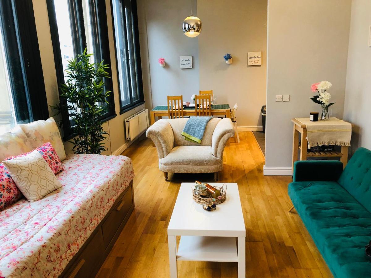 Apartment Beautiful In Castle Street, Centre